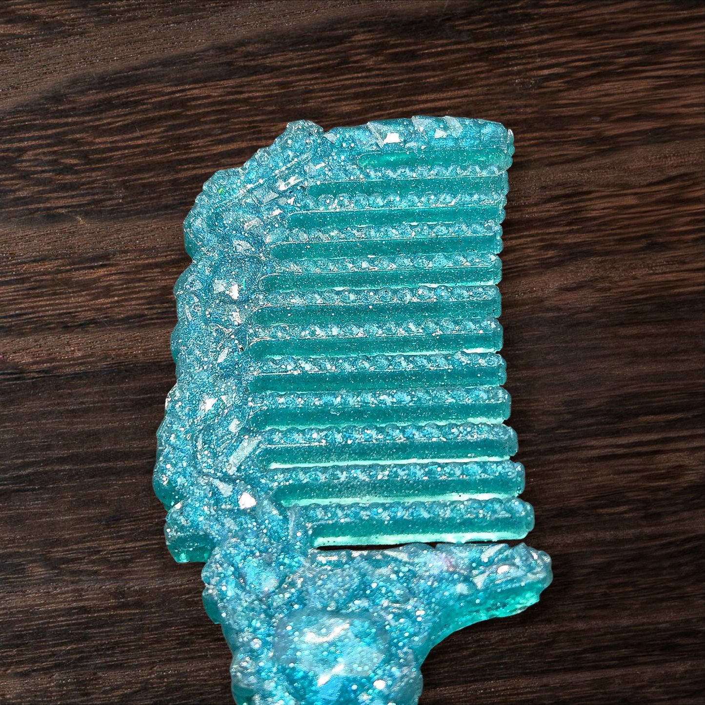 Sparkle-Infused Teal Decorative Crystal Comb
