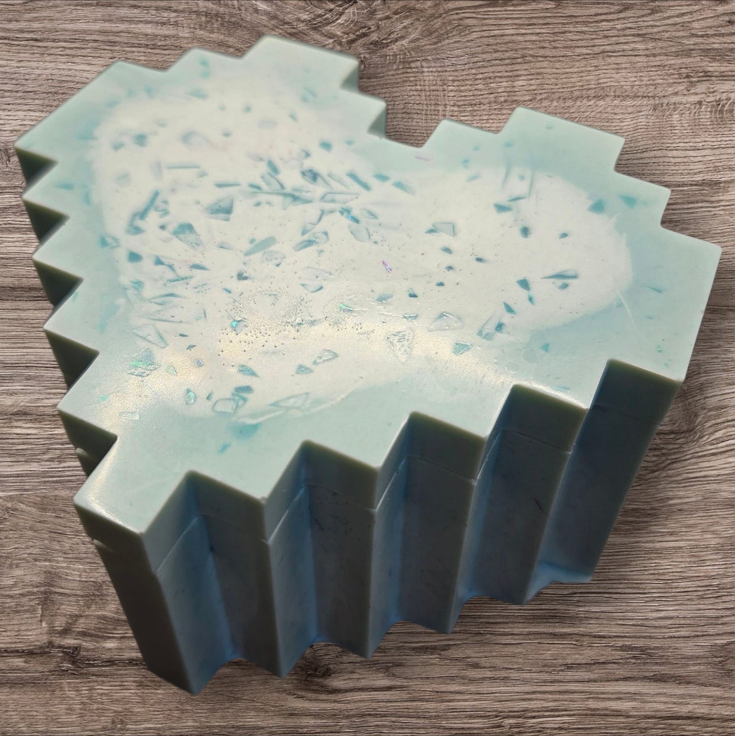 Pixel Love: Marbled Mint Heart Box